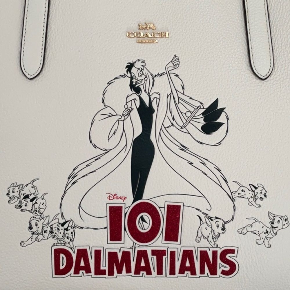 NEW DISNEY X COACH CITY TOTE BAG 101 DALMATIONS CRUELLA MOTIF - Picture 9 of 12